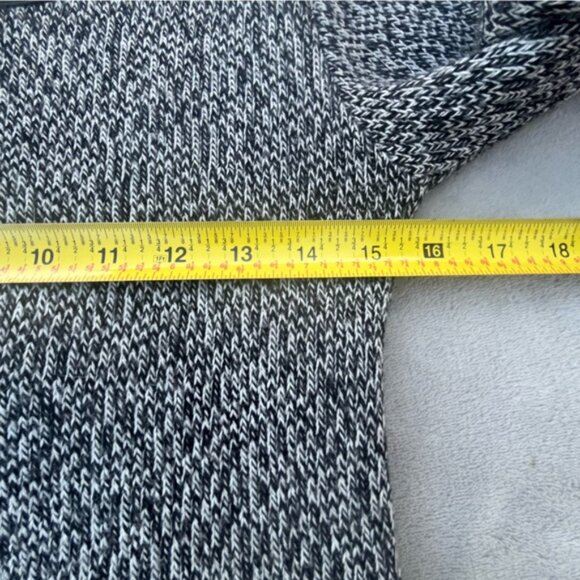 Des Si Belles Heather Black Knit Top Back Bow - Picture 7 of 10